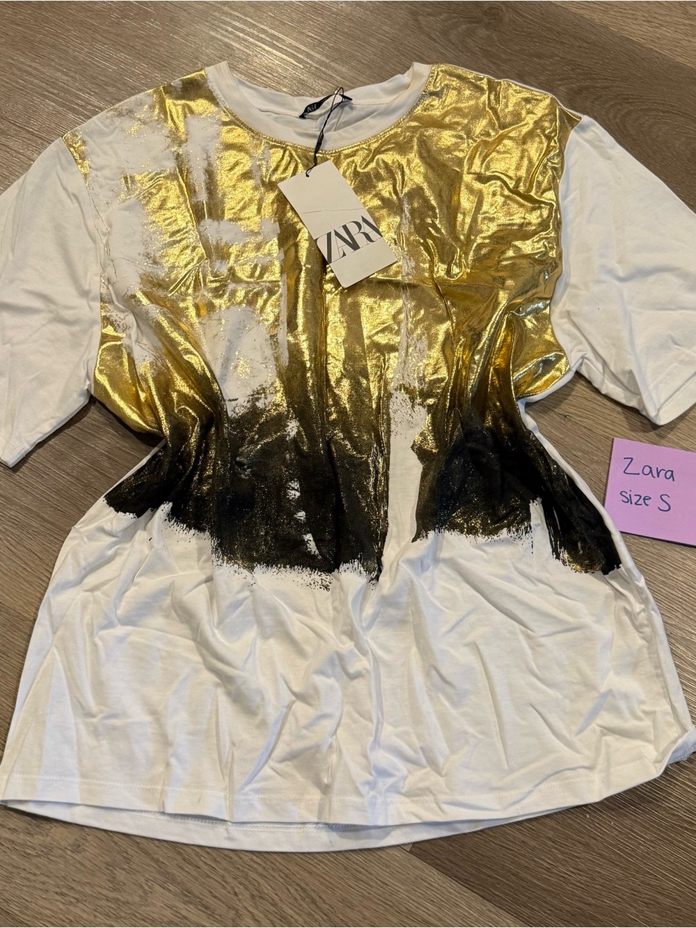 Zara White Short Sleeve Tee with Gold Foil and Black Paint Detail